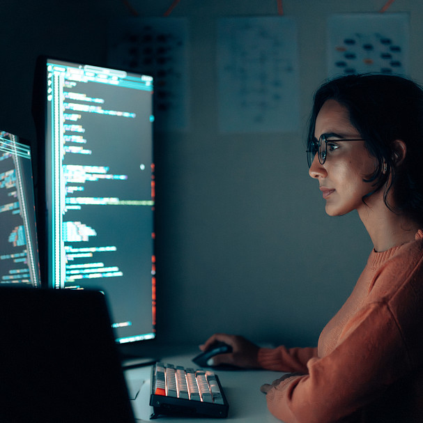 woman researching site reliability engineers: what do they do?