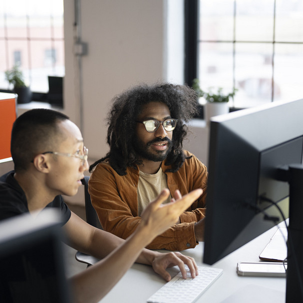 coworkers taking part in workforce training