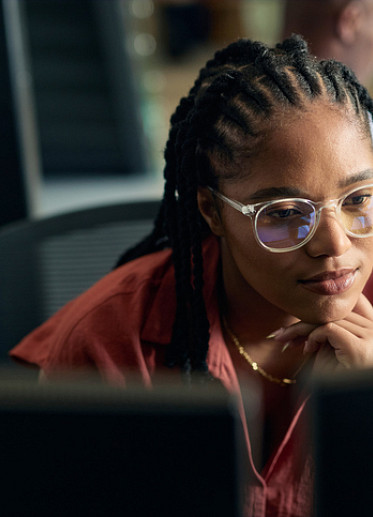 woman applying for tech jobs